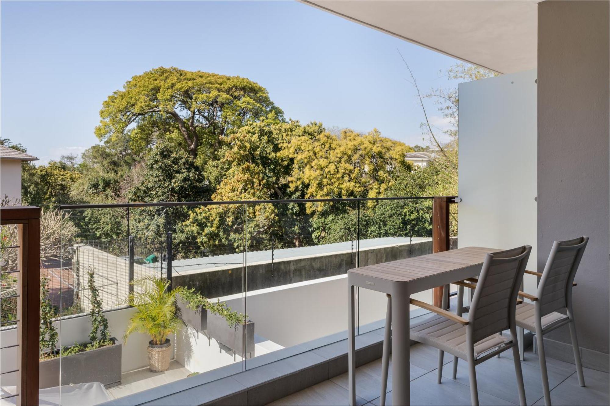 Apartment Luxurious Retreat In Newlands